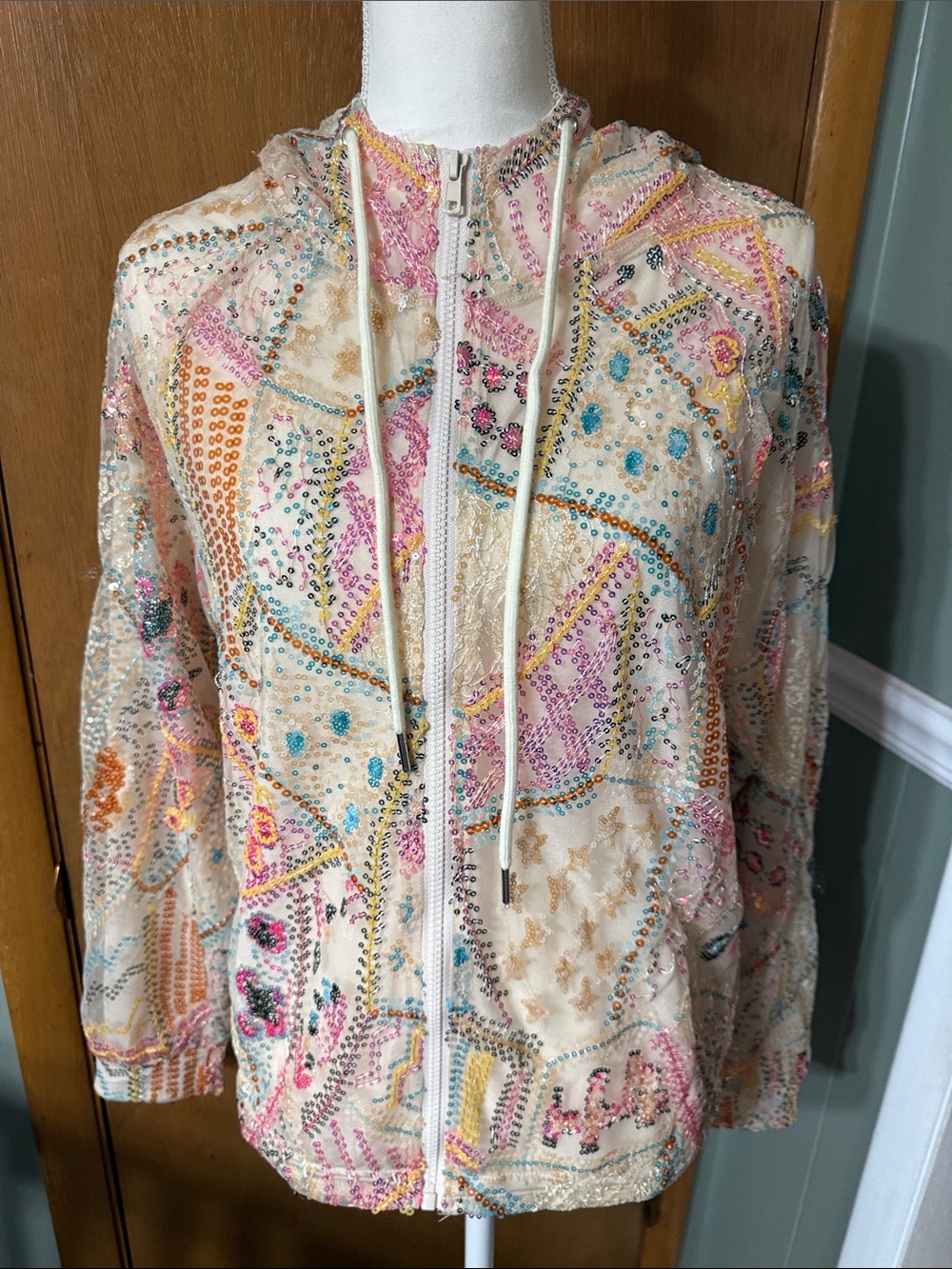 DAVI & DANI Cream Embellished Sequin Zip Hoodie Size S